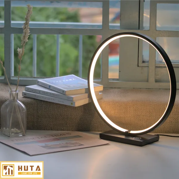 Đèn ngủ để bàn HUTA Mã C1 Khung Nhôm Chắc Chắn, Điều Chỉnh Ánh Sáng