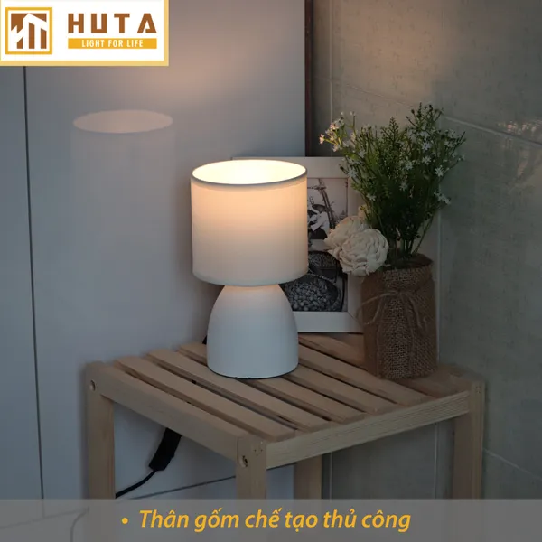 Đèn Ngủ Để Bàn Sứ HUTA S2 Decor Phòng Ngủ, Điều Chỉnh Độ Sáng, Ánh Sáng Vàng