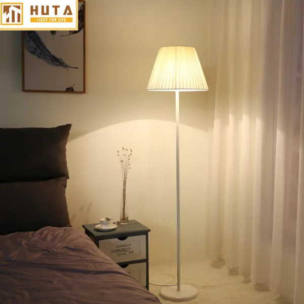 Đèn Cây Đứng HUTA KT1