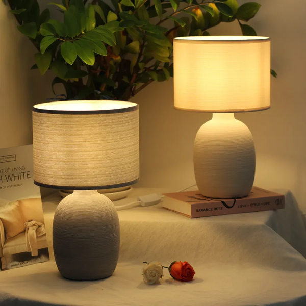 Đèn Ngủ Để Bàn Xếp Ly HUTA Light For Life S9, Điều Chỉnh Độ Sáng, Decor Phòng Ngủ