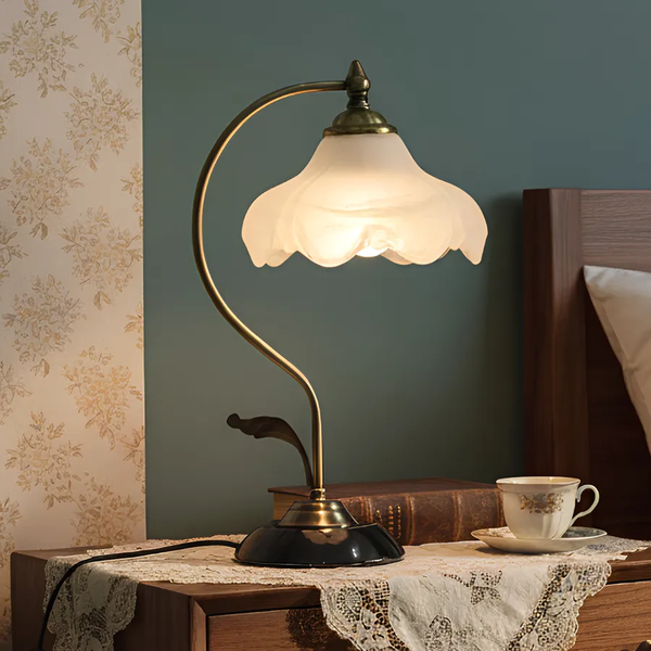 Đèn Ngủ Để Bàn HUTA Light For Life CD2 Trang Trí Phong Cách Cổ Điển, Điều Chỉnh 3 Mức Sáng