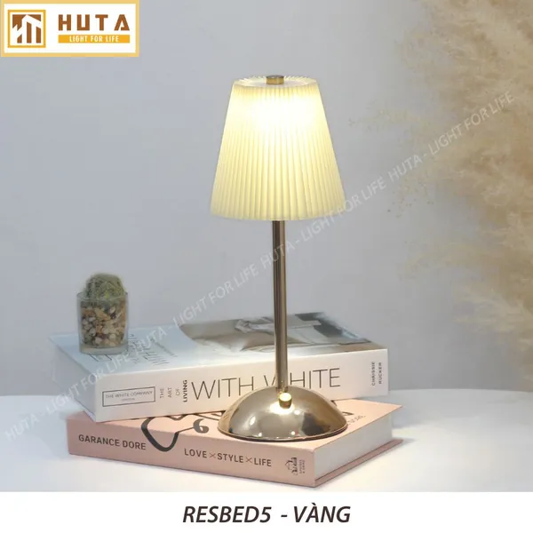 Đèn Bàn Led Quầy Bar, Nhà Hàng HUTA Light For Life mã RESBED5 Cao Cấp