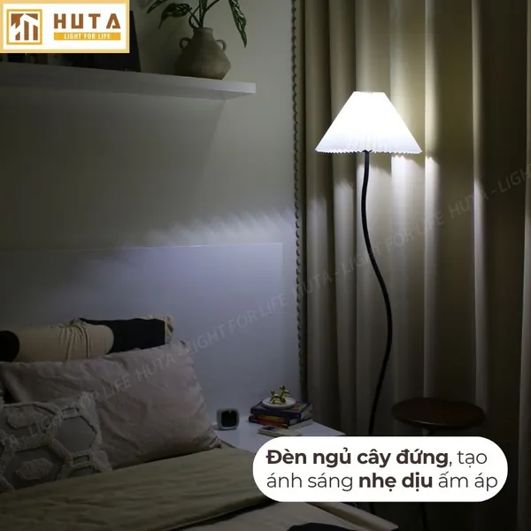 Đèn Cây Đứng Decor HUTA Light For Life KC10 Thân Thép Kết Hợp Bàn Cafe, Trang Trí Nội Thất