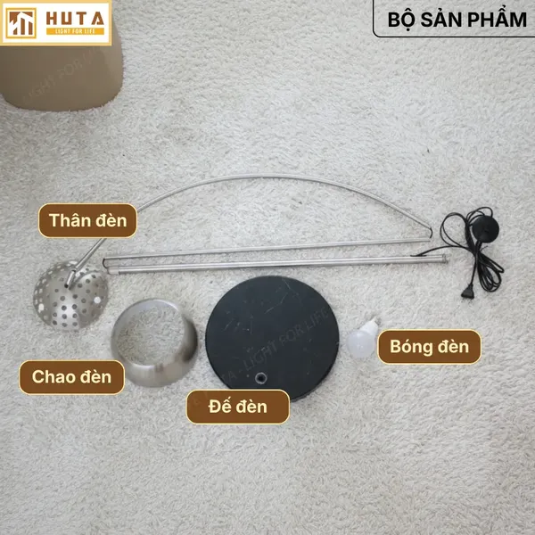 Đèn Cây Đứng HUTA Light For Life KC3 Thân Cong Thân Thép, Bóng Led Ánh Sáng Vàng