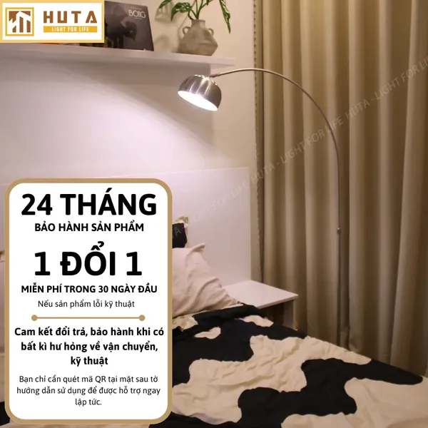 Đèn Cây Đứng HUTA Light For Life KC3 Thân Cong Thân Thép, Bóng Led Ánh Sáng Vàng