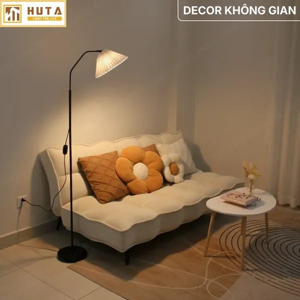 Đèn Cây Đứng Decor HUTA Light For Life KT6 Thân Kim Loại Khớp Cong, Chao Xếp Ly,  Điều Chỉnh Ánh Sáng
