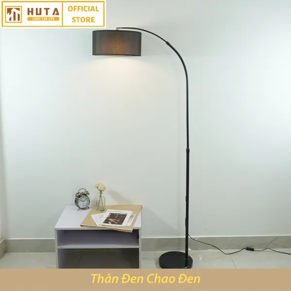 Đèn Cây Đứng HUTA KC2 Thân Thép Chống Gỉ, Bóng Led Ánh Sáng Vàng