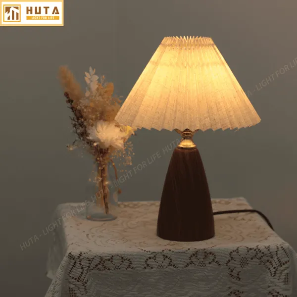 Đèn Ngủ Để Bàn HUTA Mã T10 Thân Kim Loại Vân Gỗ Vintage, Điều Chỉnh Ánh Sáng Vàng Ấm