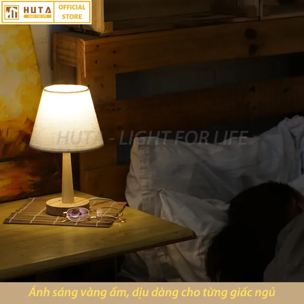 Đèn Ngủ Để Bàn Gỗ HUTA G2 Điều Chỉnh Độ Sáng, Ánh Sáng Vàng, Bảo Hành 24 Tháng