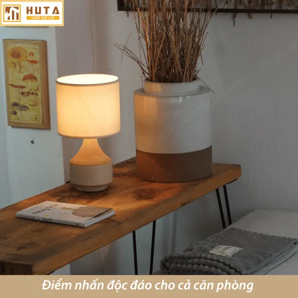 Đèn Ngủ Để Bàn HUTA Light For Life S14 Ánh Sáng Vàng, Điều Chỉnh Độ Sáng, Bảo Hành 24 Tháng