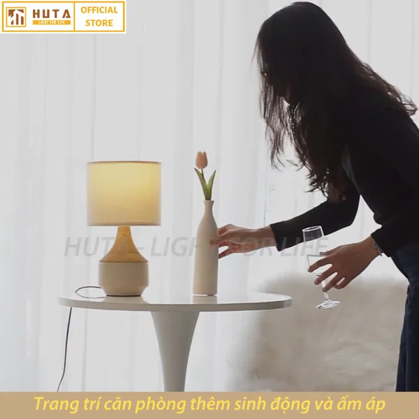 Đèn Ngủ Để Bàn Sứ HUTA S14