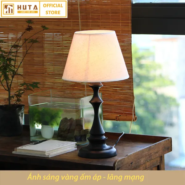 Đèn Ngủ Để Bàn Thép HUTA T2 Sang Trọng Điều Chỉnh Độ Sáng, Bóng Led Sáng Vàng