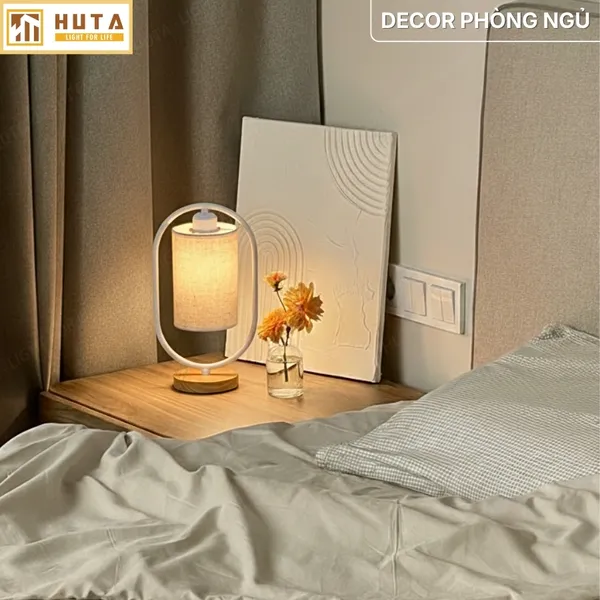 Đèn Ngủ Để Bàn Gỗ HUTA Light For Life G06 Điều Chỉnh Độ Sáng, Ánh Sáng Vàng, Bảo Hành 24 Tháng