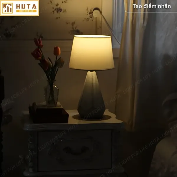 Đèn Ngủ Để Bàn HUTA Light For Life S15 Sang Trọng Trang Trí Phòng Ngủ, Điều Chỉnh Độ Sáng