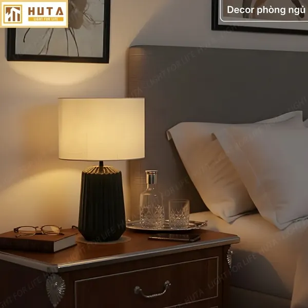 Đèn Ngủ Để Bàn HUTA Light For Life S17  Gốm Sứ Cao Cấp, Điều Chỉnh Độ Sáng, Ánh Sáng Vàng