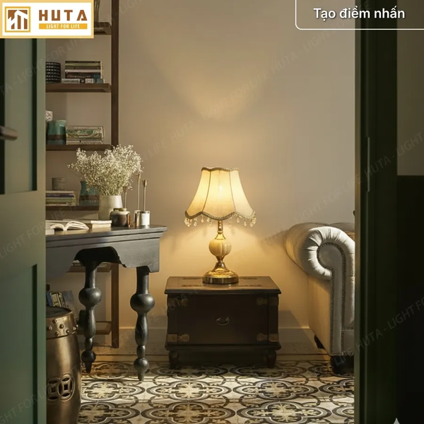 Đèn Ngủ Để Bàn HUTA Light For Life CD1 Điều Chỉnh Độ Sáng, Bóng Led Sáng Vàng Tiết Kiệm Điện Năng