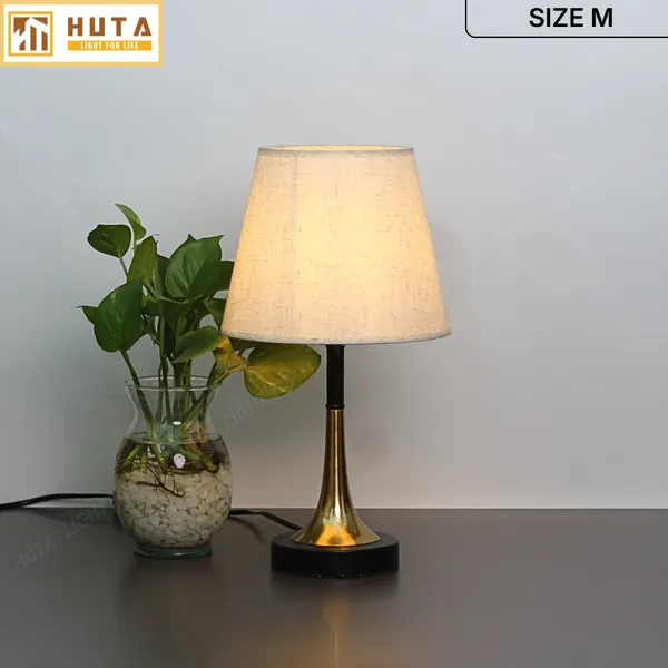 Đèn Ngủ Để bàn HUTA Light For Life T5 Sang Trọng Điều Chỉnh Độ Sáng, Bóng Led Sáng Vàng  