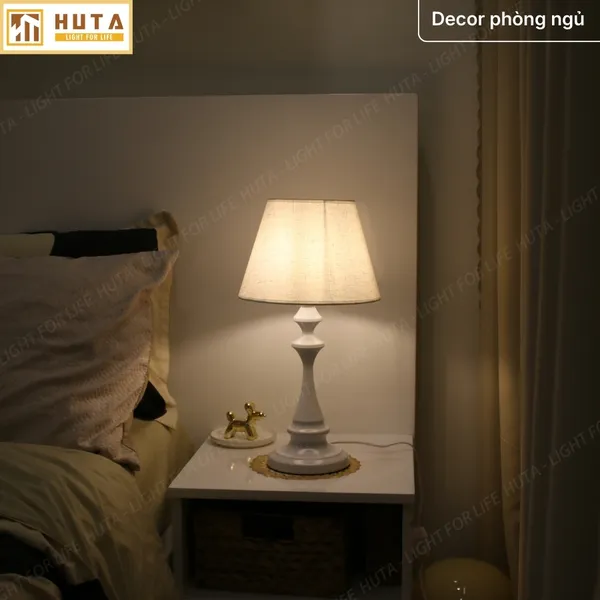 Đèn Ngủ Để Bàn Thép HUTA Light For Life T2 Sang Trọng Điều Chỉnh Độ Sáng, Bóng Led Sáng Vàng
