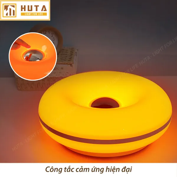 Đèn Bàn Trang Trí HUTA Light For Life DONUT Phong Cách Hiện Đại, Decor Phòng, Điều Chỉnh Độ Sáng