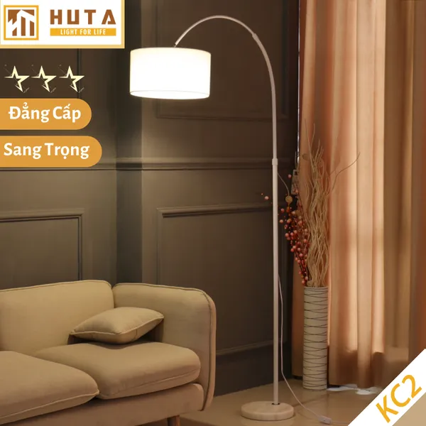 Đèn Cây Đứng HUTA KC2 Thân Thép Chống Gỉ, Bóng Led Ánh Sáng Vàng
