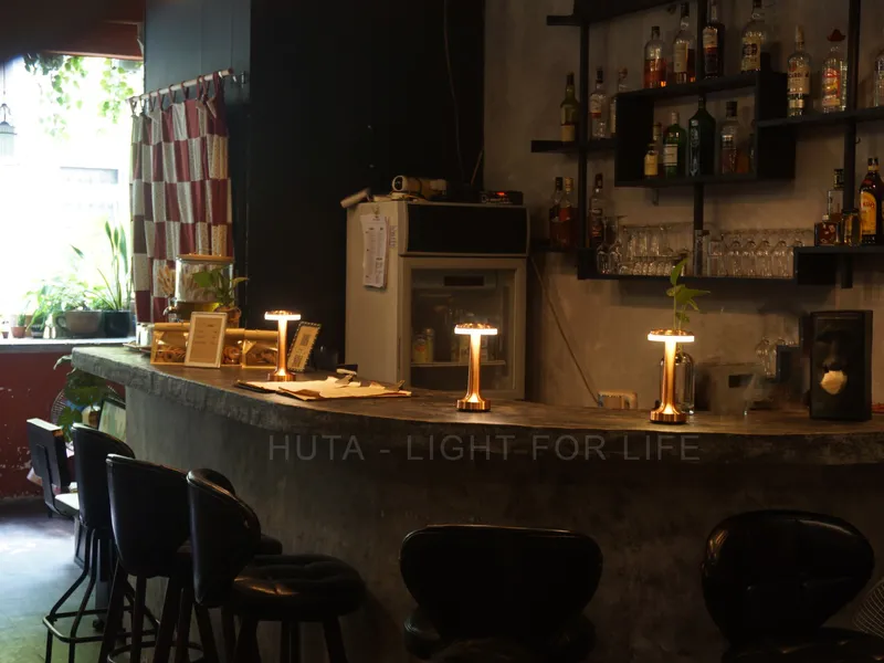 KHẮC TÊN LÊN ĐÈN - TẠO DẤU ẤN RIÊNG