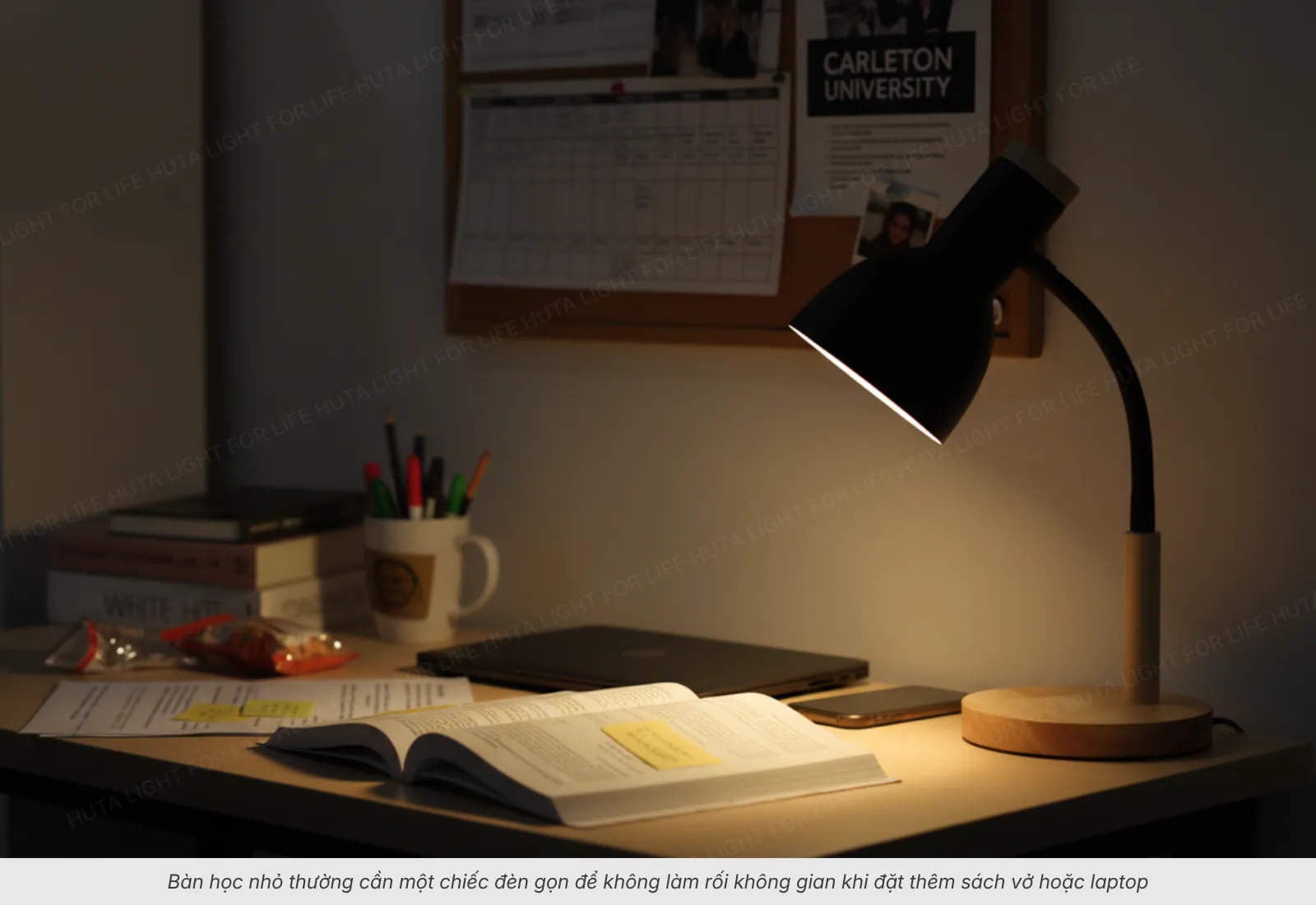 3. Gợi ý chọn đèn decor bàn làm việc theo từng kiểu bàn