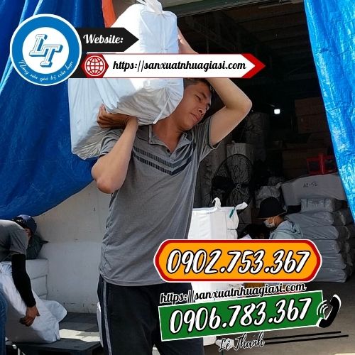Giao 1 bao túi đựng ly cho khách Giao 1 bao túi đựng ly cho khách