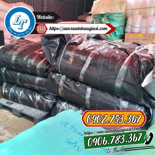 Bạt nhựa đen 2 da cuộn nhiều kg Bạt nhựa đen 2 da cuộn nhiều kg