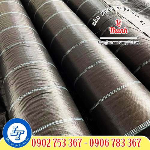 Bạt cỏ màu đen Bạt cỏ màu đen