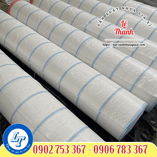 Bạt cỏ màu trắng Bạt cỏ màu trắng