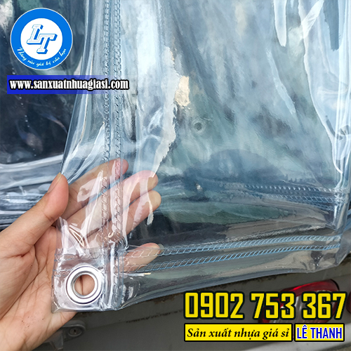 Bạt nhựa trong suốt có đục khoen Bạt nhựa trong suốt có đục khoen