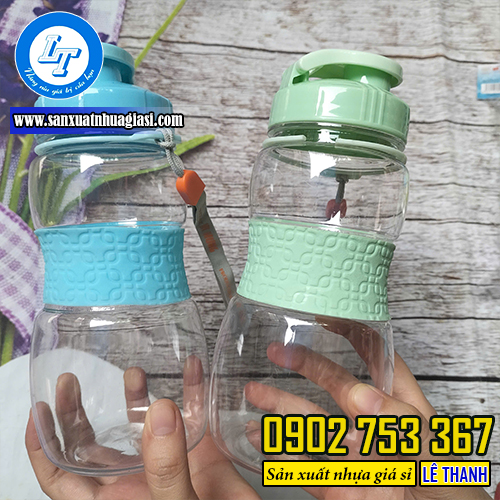 Bình nhựa đựng nước Bình nhựa đựng nước