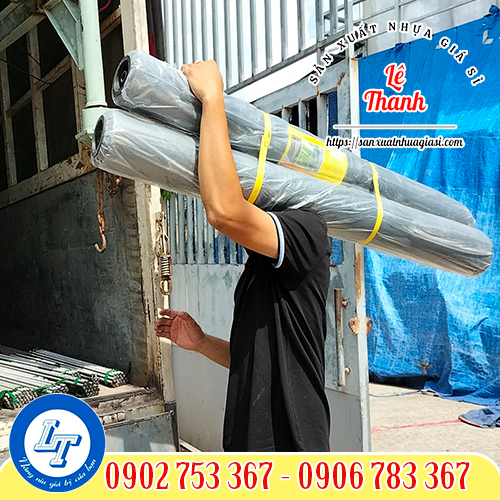 Bỏ sỉ màng nilon đen lót công trình Bỏ sỉ màng nilon đen lót công trình