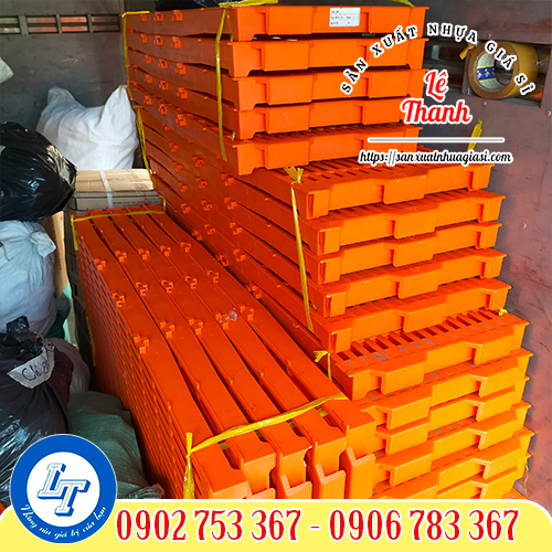 Bỏ sỉ tấm sàn nhựa chăn nuôi Bỏ sỉ tấm sàn nhựa chăn nuôi