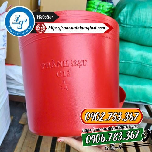 Chậu nhựa C12 màu đỏ Chậu nhựa C12 màu đỏ