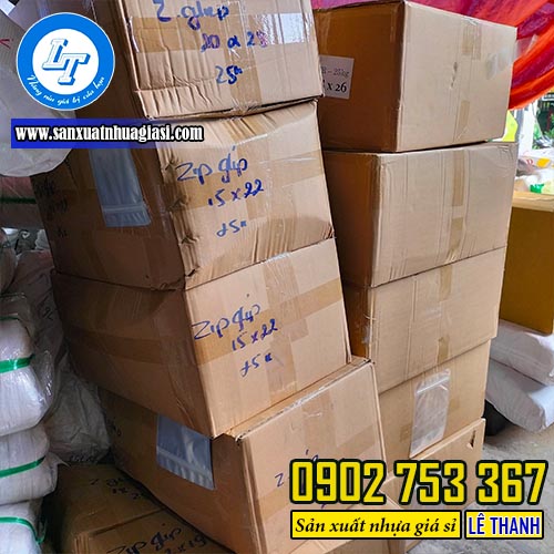 Kho sỉ giá rẻ túi zip bạc 2 mặt Kho sỉ giá rẻ túi zip bạc 2 mặt