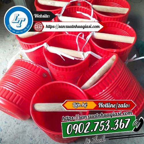 Lê Thanh có bán sỉ lẻ gàu nhựa múc nước Lê Thanh có bán sỉ lẻ gàu nhựa múc nước