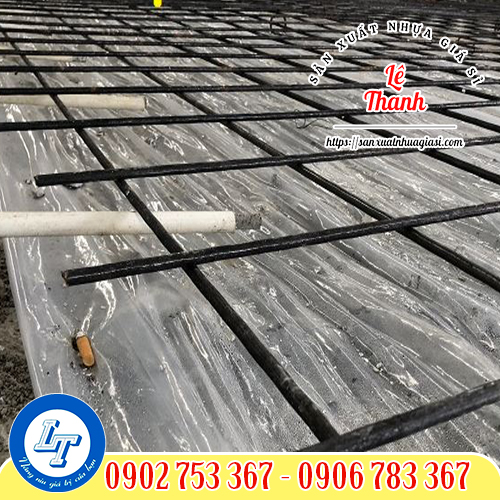 Công dụng lót sàn đổ bê tông của cuộn màng 14 mic Công dụng lót sàn đổ bê tông của cuộn màng 14 mic