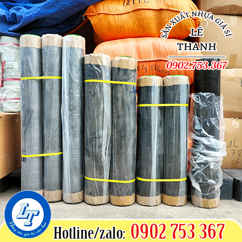 Cuộn nilon phủ đất đủ quy cách Cuộn nilon phủ đất đủ quy cách