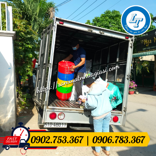 Đội giao hàng Lê Thanh Đội giao hàng Lê Thanh