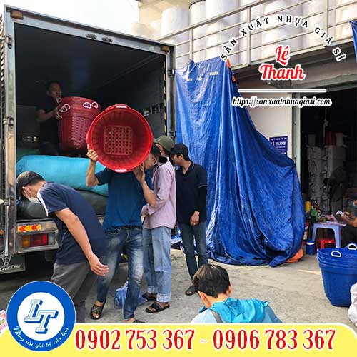 Đội ngũ hỗ trợ giao hàng tại Lê Thanh Đội ngũ hỗ trợ giao hàng tại Lê Thanh