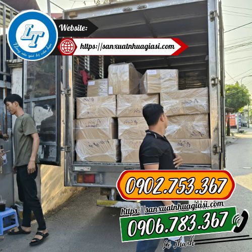 Đơn giao sỉ 1 xe tải túi zip 2 mặt bạc Đơn giao sỉ 1 xe tải túi zip 2 mặt bạc