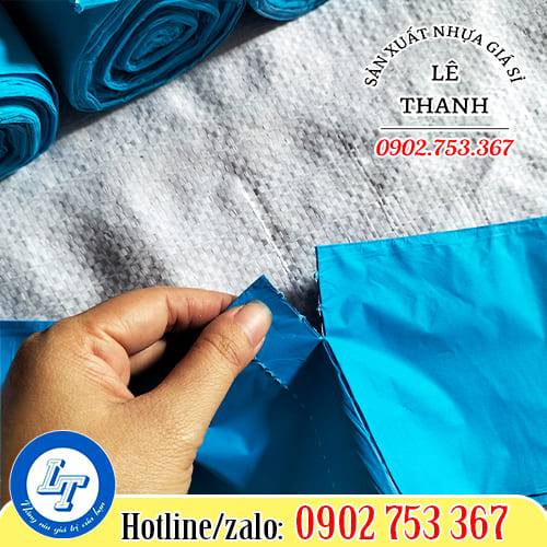 Đường xé giữa các túi rác Đường xé giữa các túi rác