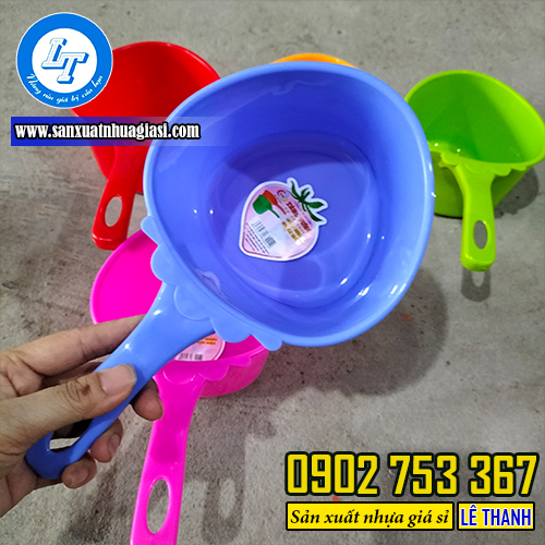 Thiết kế gáo nhựa hình táo Thiết kế gáo nhựa hình táo