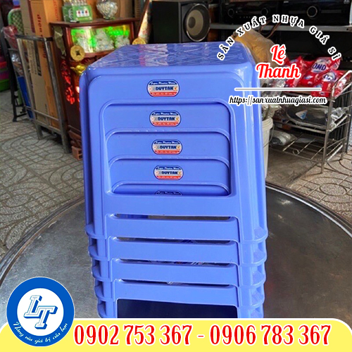 Ghế ngồi chào cờ màu xanh dương Ghế ngồi chào cờ màu xanh dương