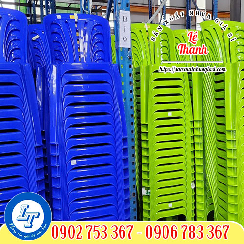 Ghế nhựa tựa lưng có thiết kế đơn giản, thoải mái Ghế nhựa tựa lưng có thiết kế đơn giản, thoải mái