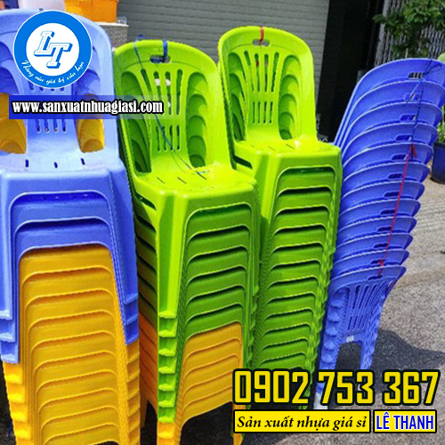 Ghế nhựa tựa lưng chắc chắn, độ bền cao Ghế nhựa tựa lưng chắc chắn, độ bền cao