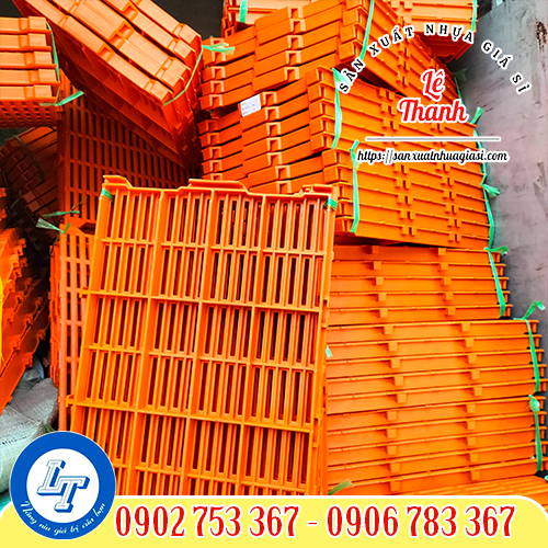 Giá sỉ rẻ tấm nhựa lót sàn chuồng gà vịt Giá sỉ rẻ tấm nhựa lót sàn chuồng gà vịt