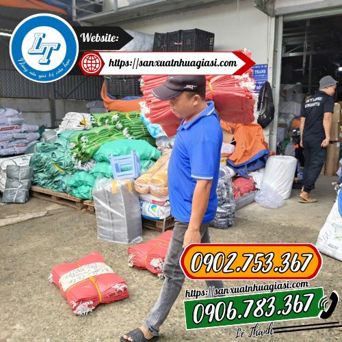 Giao bao tải đựng cám gạo Giao bao tải đựng cám gạo
