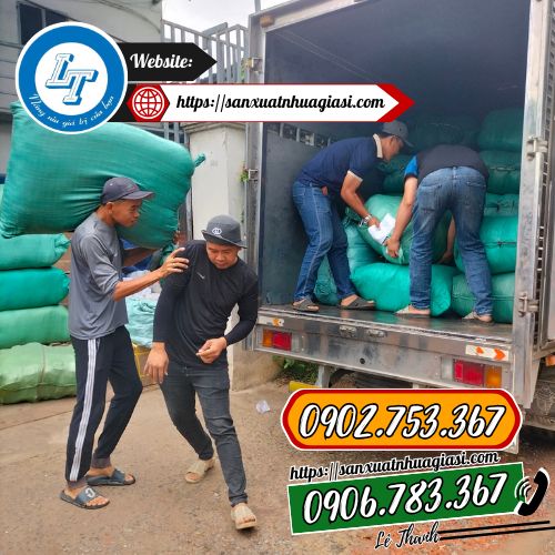 Giao đơn lưới rào gà cho khách Giao đơn lưới rào gà cho khách